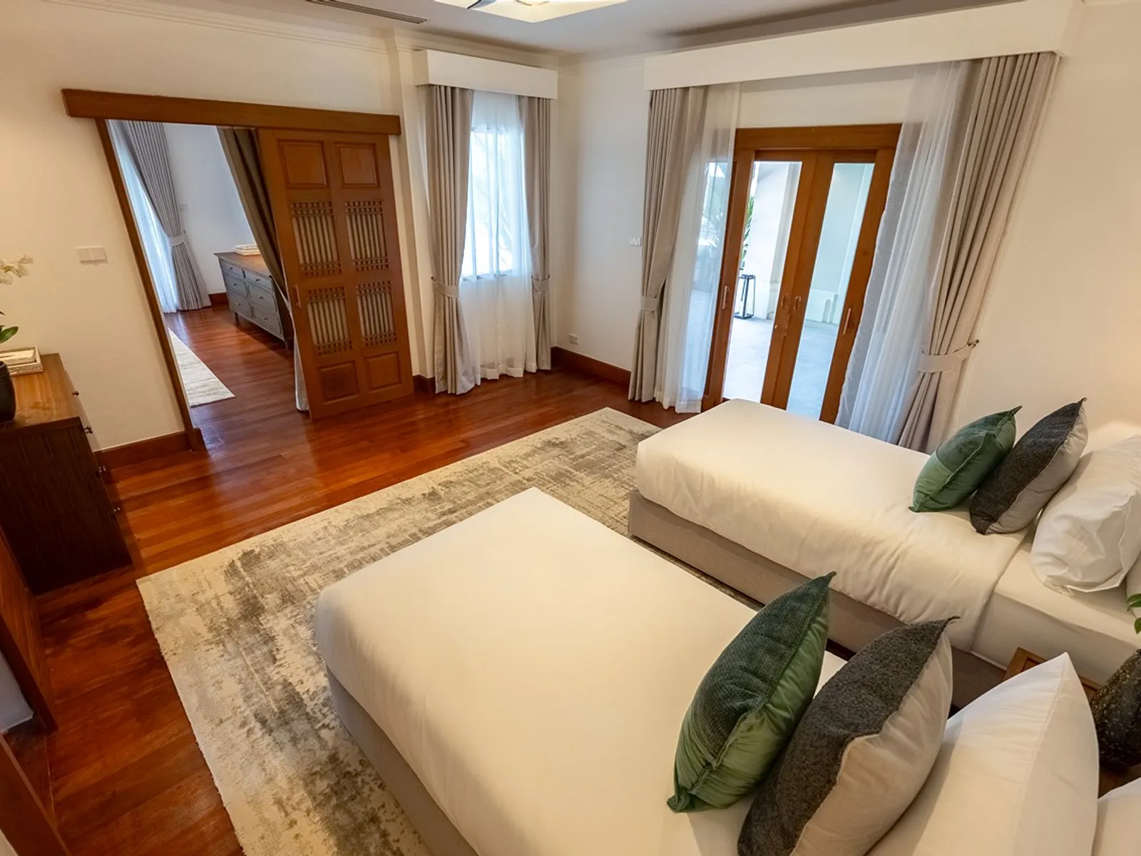 Вилла с 7 спальнями и бассейном в Lakewood Hills, Лайан, на продажу - Layan, Phuket - Фото 16