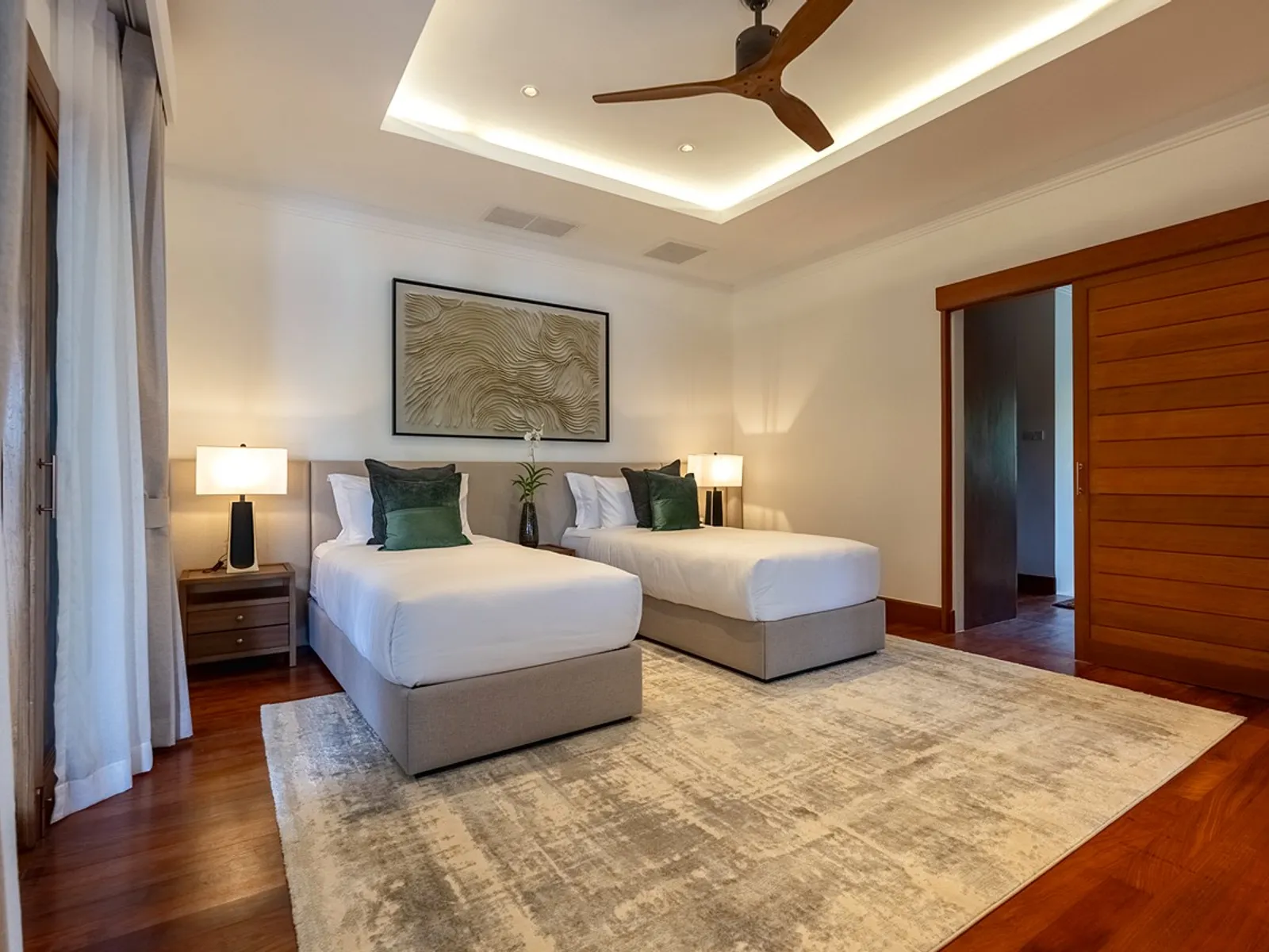 Вилла с 7 спальнями и бассейном в Lakewood Hills, Лайан, на продажу - Layan, Phuket - Фото 17
