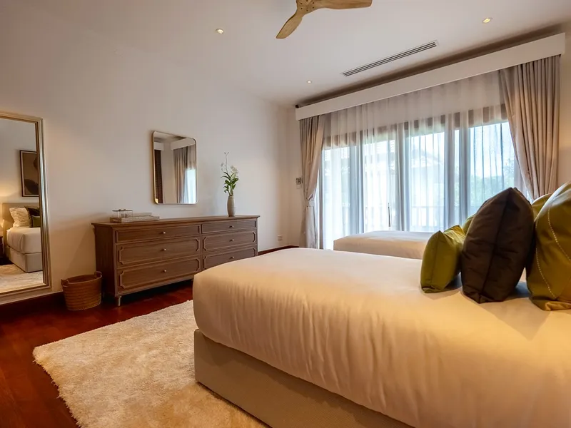 Вилла с 7 спальнями и бассейном в Lakewood Hills, Лайан, на продажу - Layan, Phuket - Главное фото
