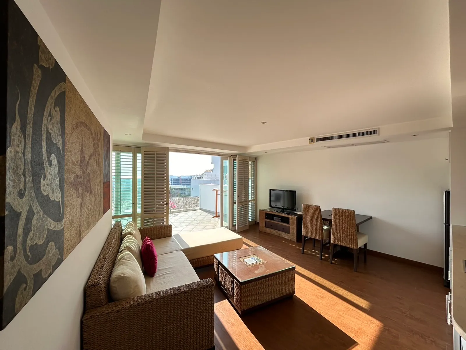 Kata Ocean View, 1-Bedroom Sea View Condo for Rent, Kata - Kata, Phuket - Photo 3
