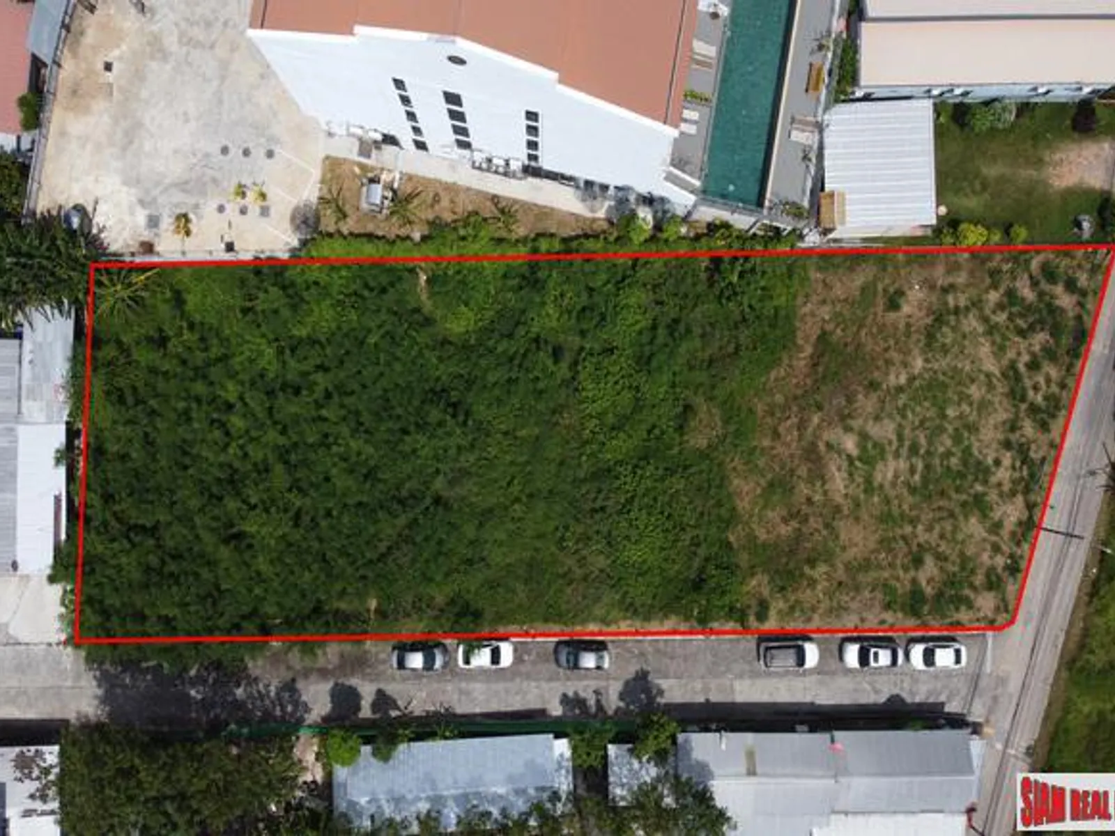 1+ Rai Flat Land for Sale, Popular Chalong Area, Freehold - Chalong, Phuket - Photo 2