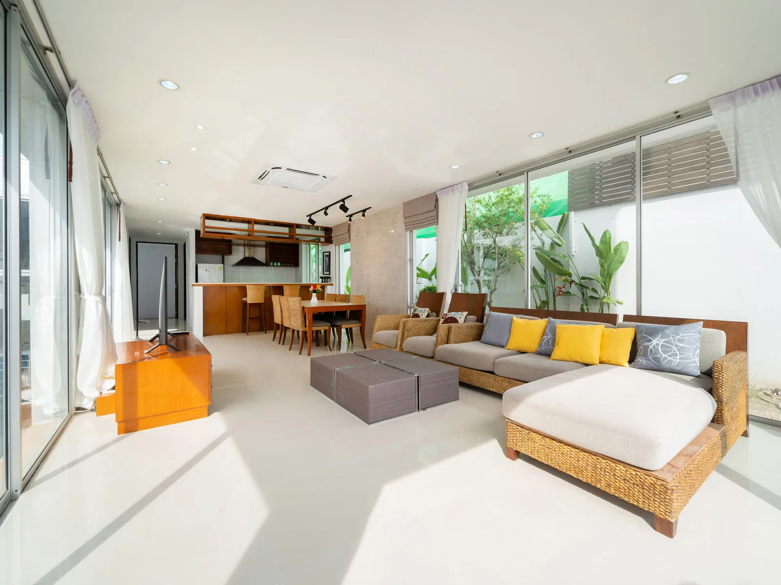 Chantra Villa, 3-Bedroom Pool Villa for Rent, Chalong - Chalong, Phuket - Photo 4