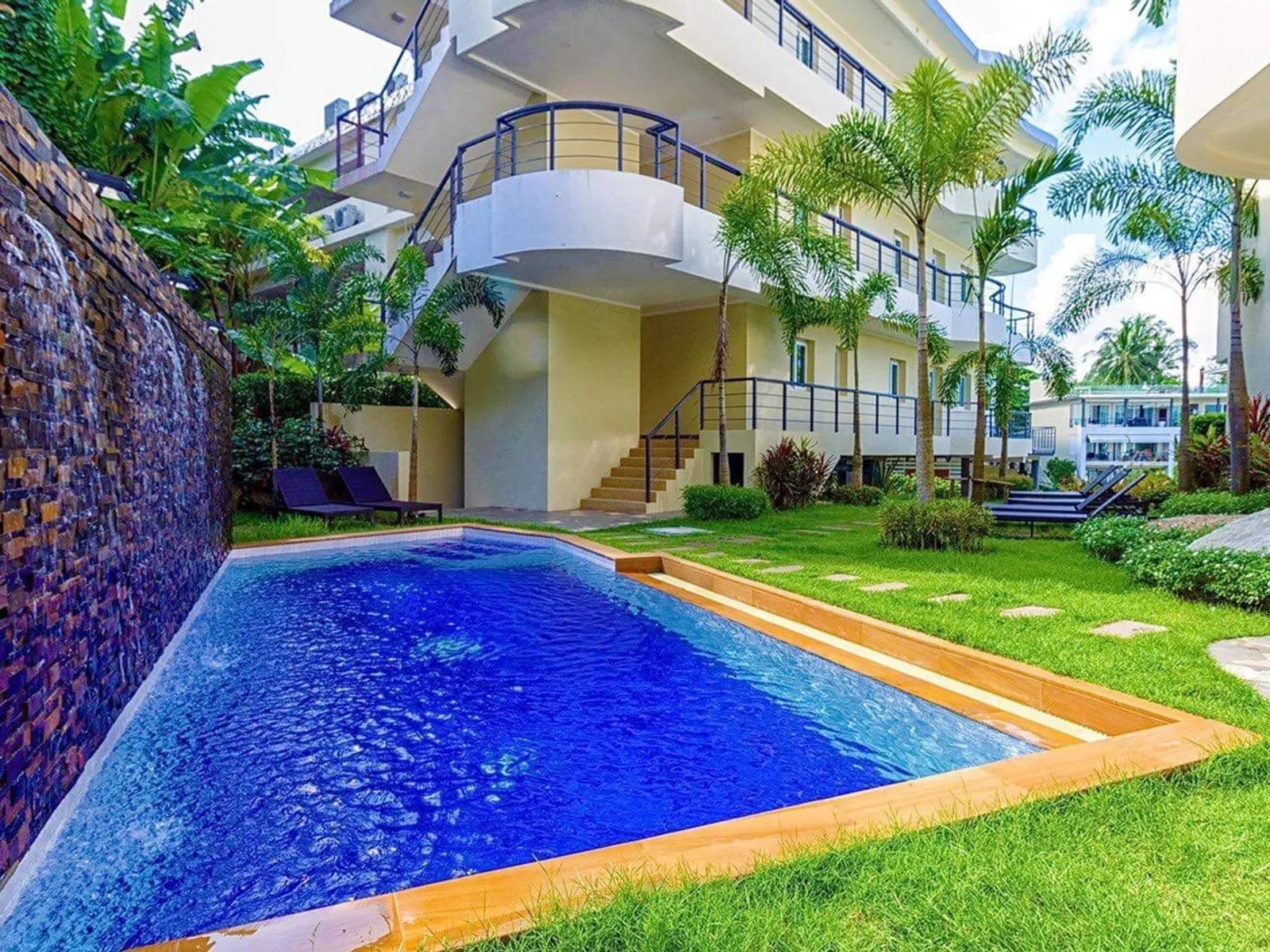 Karon Butterfly, 1-Bedroom Renovated Condo for Rent, Karon - Karon, Phuket - Photo 3