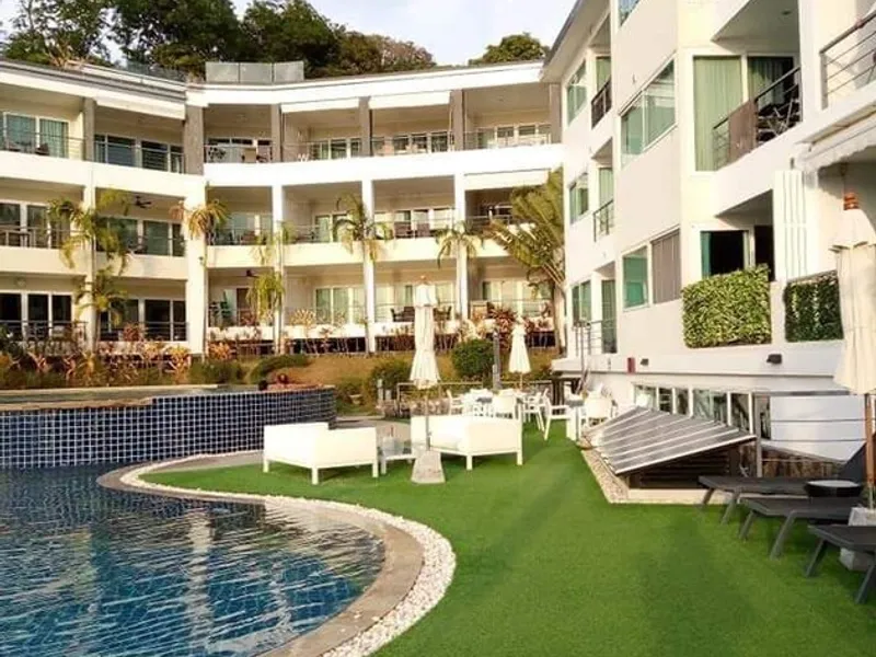 Karon Butterfly, 1-Bedroom Renovated Condo for Rent, Karon - Karon, Phuket - Main photo
