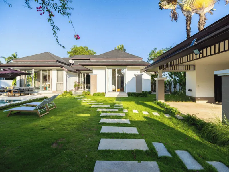 Élégante Villa de 5 Chambres avec Piscine à Louer à Cherng Talay, Phuket - Cherng Talay, Phuket - Photo principale