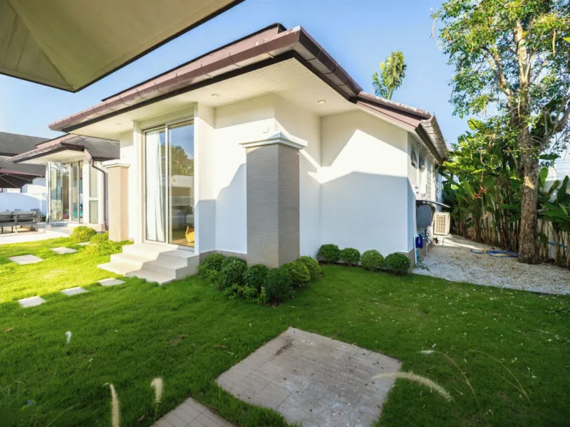 Élégante Villa de 5 Chambres avec Piscine à Louer à Cherng Talay, Phuket - Cherng Talay, Phuket - Photo principale