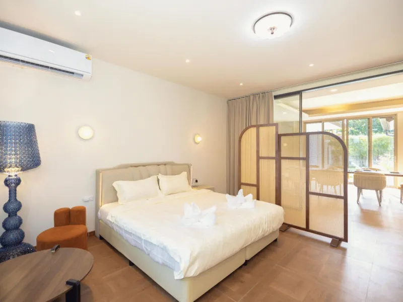 Élégante Villa de 5 Chambres avec Piscine à Louer à Cherng Talay, Phuket - Cherng Talay, Phuket - Photo principale