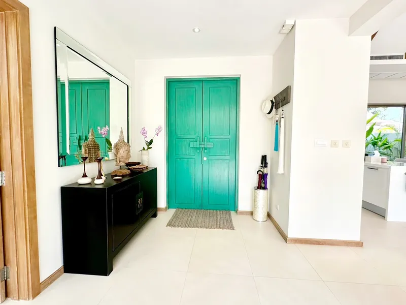 Вилла Тричада, 3-спальная вилла с бассейном на продажу, Черенг Талай - Cherng Talay, Phuket - Главное фото