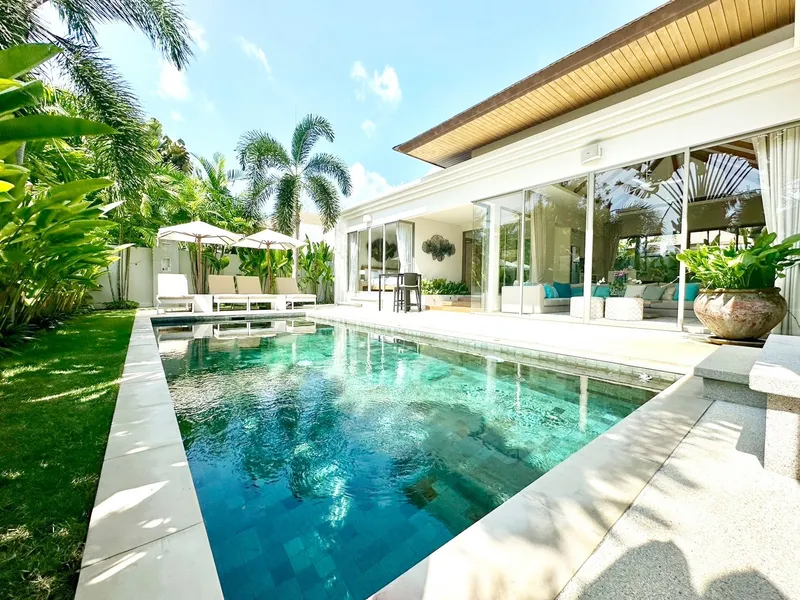 Вилла Тричада, 3-спальная вилла с бассейном на продажу, Черенг Талай - Cherng Talay, Phuket - Главное фото