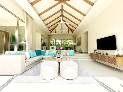 Вилла Тричада, 3-спальная вилла с бассейном на продажу, Черенг Талай - Cherng Talay, Phuket - Смотреть все фото