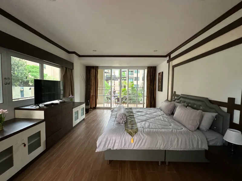 Karon View, 2-Bedroom Condo for Rent, Walk to Karon Beach - Karon, Phuket - Main photo