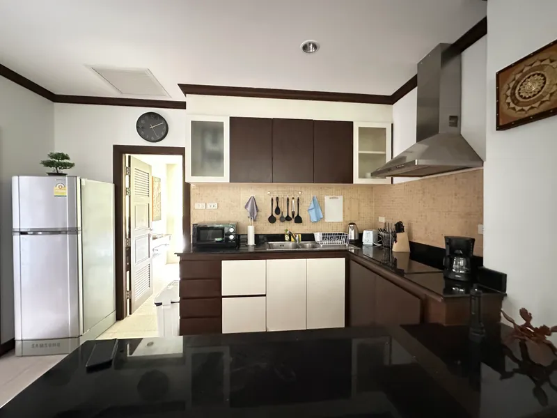 Karon View, 2-Bedroom Condo for Rent, Walk to Karon Beach - Karon, Phuket - Main photo