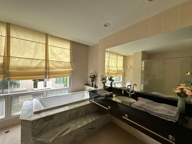 Karon View, 2-Bedroom Condo for Rent, Walk to Karon Beach - Karon, Phuket - Main photo