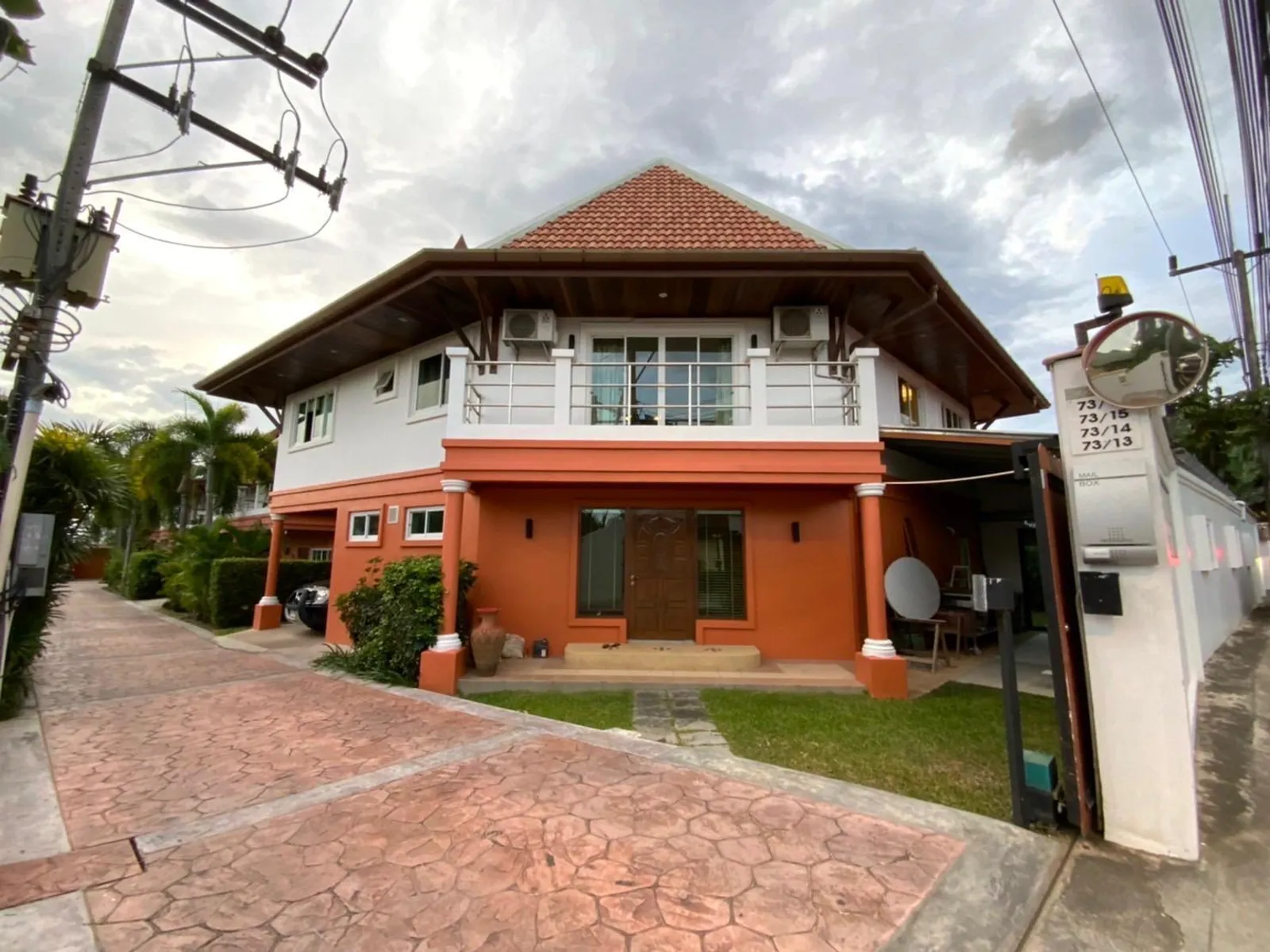 4-Bedroom Thai-Style Pool Villa for Rent, Rawai - Rawai, Phuket - Photo 1
