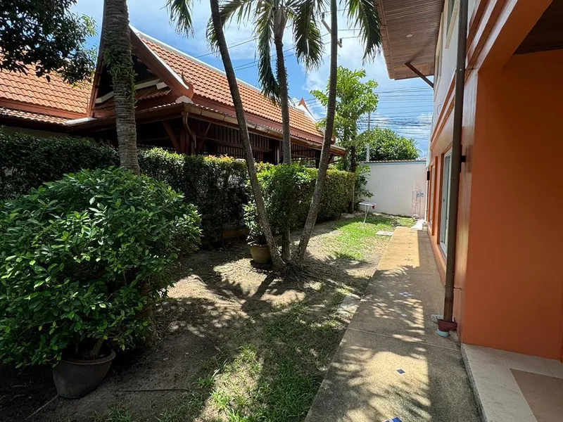 4-Bedroom Thai-Style Pool Villa for Rent, Rawai - Rawai, Phuket - Main photo