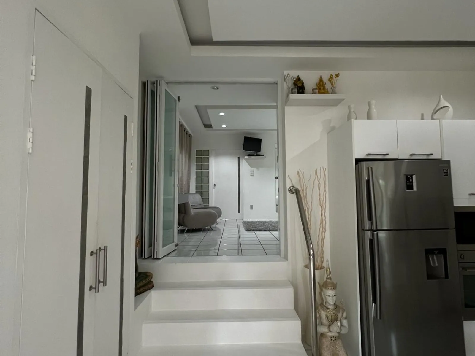 2-Bedroom Freehold Condo for Sale, Central Patong - Patong, Phuket - Photo 15