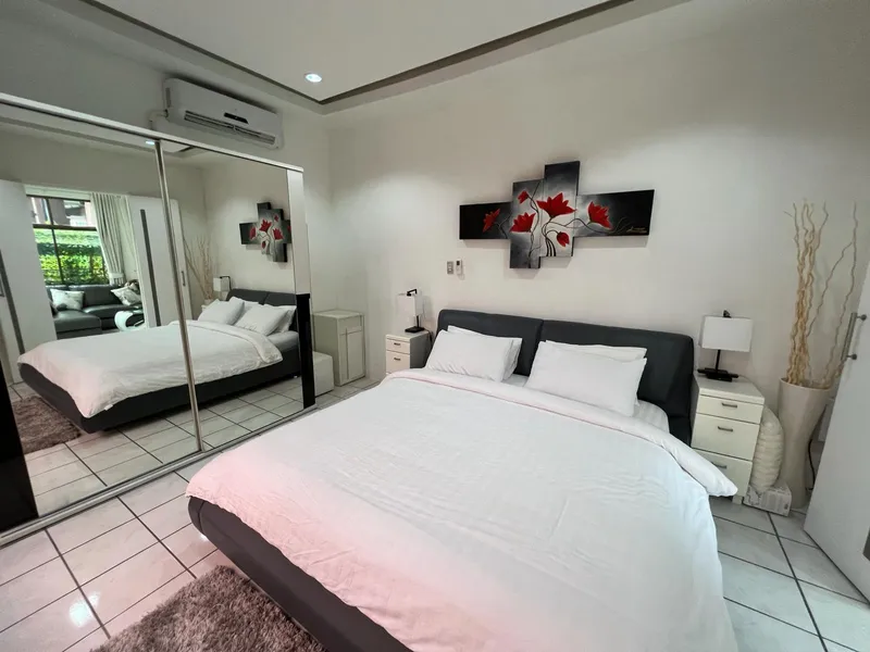 2-Bedroom Freehold Condo for Sale, Central Patong - Patong, Phuket - Main photo