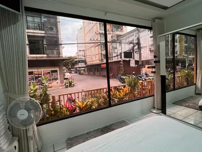 ขายคอนโด 2 ห้องนอน กรรมสิทธิ์สมบูรณ์ ใจกลางป่าตอง - Patong, Phuket - อสังหาริมทรัพย์ขายหรือให้เช่าในภูเก็ต