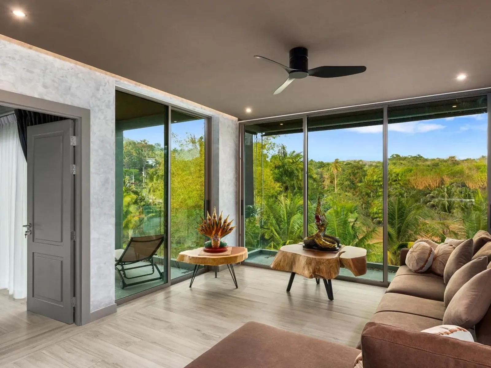 4-Bedroom Lakeview Pool Villa for Rent, Layan Beach - Layan, Phuket - Photo 19