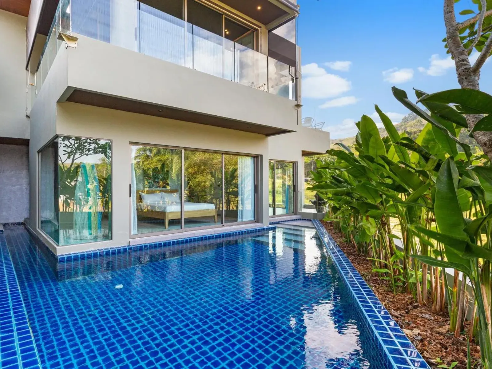 4-Bedroom Lakeview Pool Villa for Rent, Layan Beach - Layan, Phuket - Photo 2