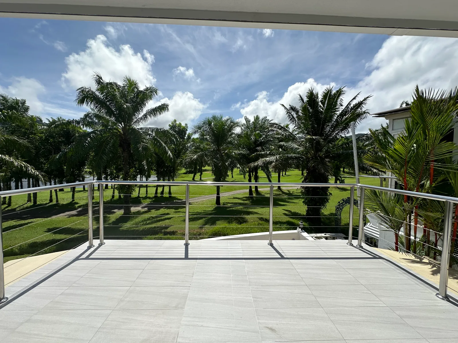 2-Bedroom Pool Villa with Golf Course Views for Sale, Kathu, Freehold - Loch Palm, Phuket - Photo 2