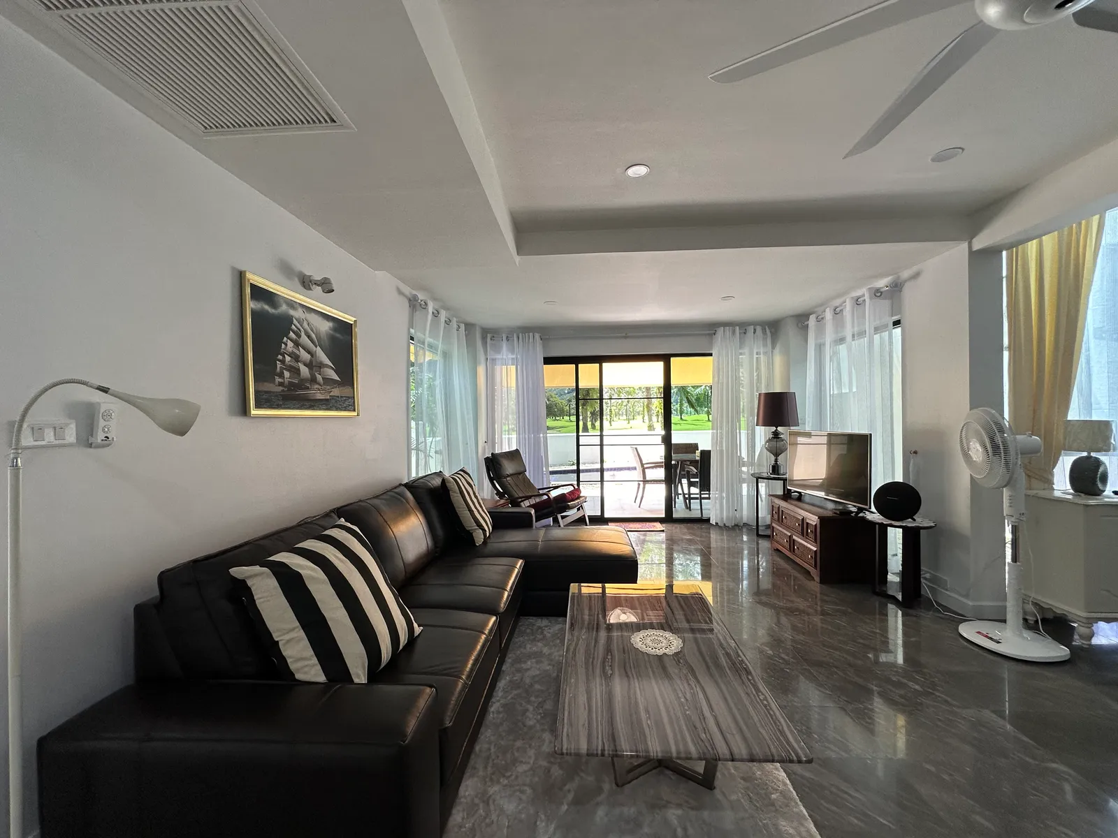 2-Bedroom Pool Villa with Golf Course Views for Sale, Kathu, Freehold - Loch Palm, Phuket - Photo 6