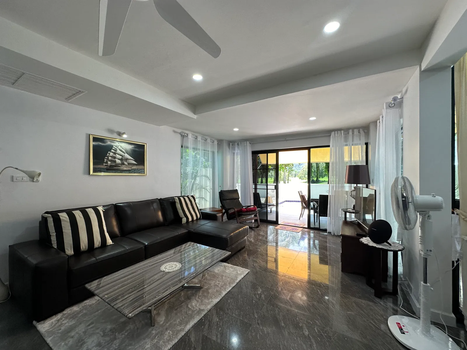 2-Bedroom Pool Villa with Golf Course Views for Sale, Kathu, Freehold - Loch Palm, Phuket - Photo 12