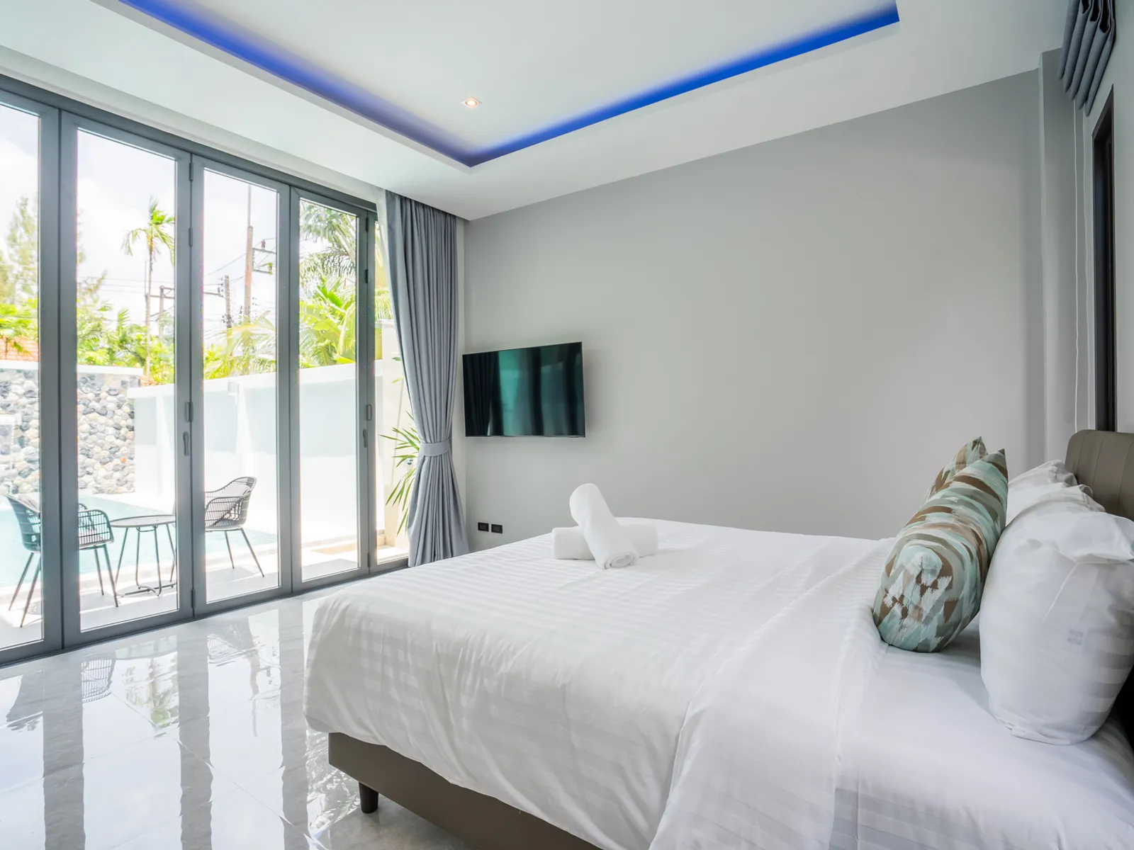 New 3-Bedroom Pool Villa for Sale, Rawai, Quiet Soi, Freehold - Rawai, Phuket - Photo 30