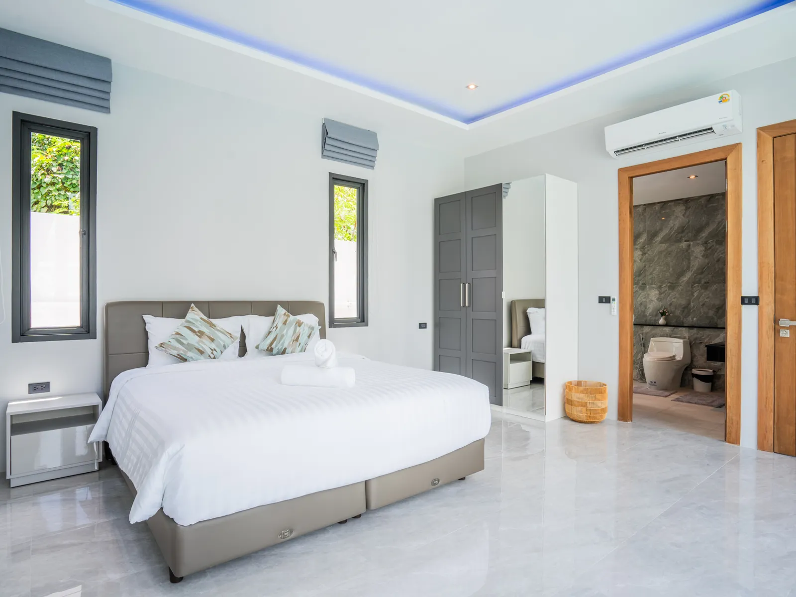 New 3-Bedroom Pool Villa for Sale, Rawai, Quiet Soi, Freehold - Rawai, Phuket - Photo 27