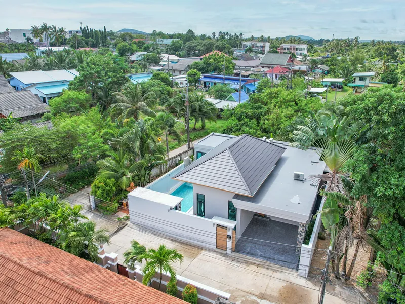 New 3-Bedroom Pool Villa for Sale, Rawai, Quiet Soi, Freehold - Rawai, Phuket - Main photo