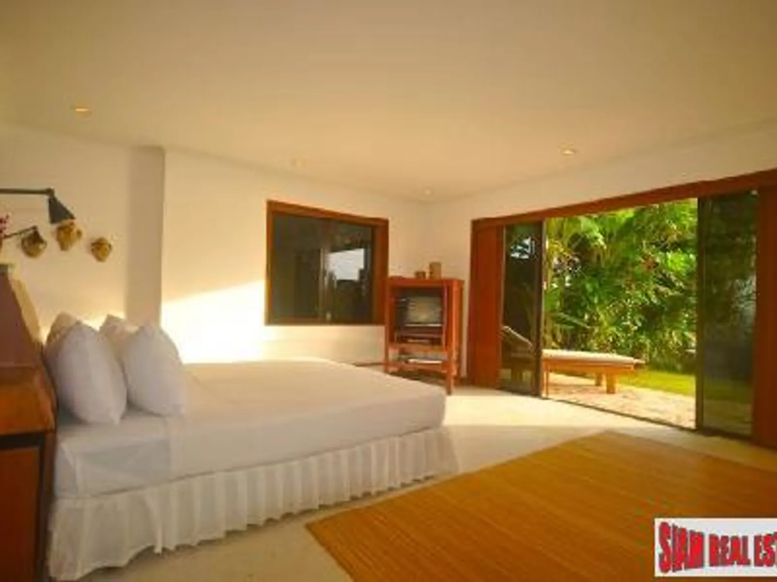 Baan Kata, 4-Bedroom Beachfront Villa for Sale, Kata Headland - Kata, Phuket - Photo 15