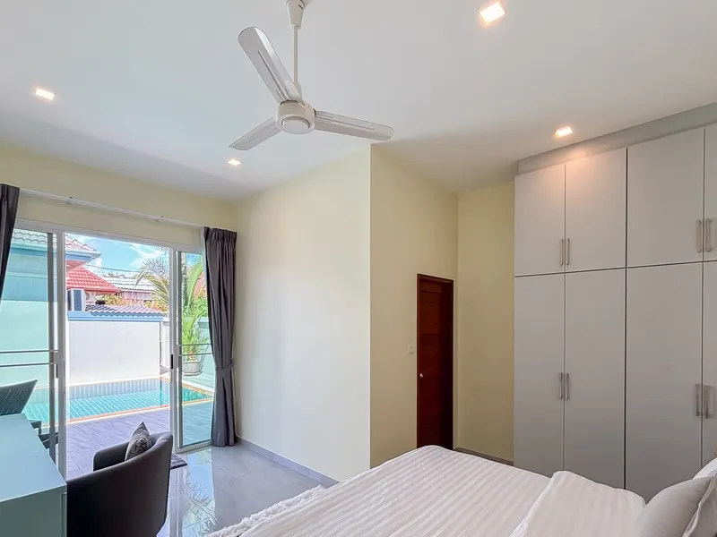 New 4-Bedroom Pool Villa for Rent, Nai Harn, 3 Min to Beach - Nai Harn, Phuket - Main photo