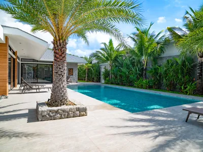 3-Bedroom New Pool Villa for Rent, Rawai, 220 sqm Living - Rawai, Phuket - Property for sale or rent in Phuket