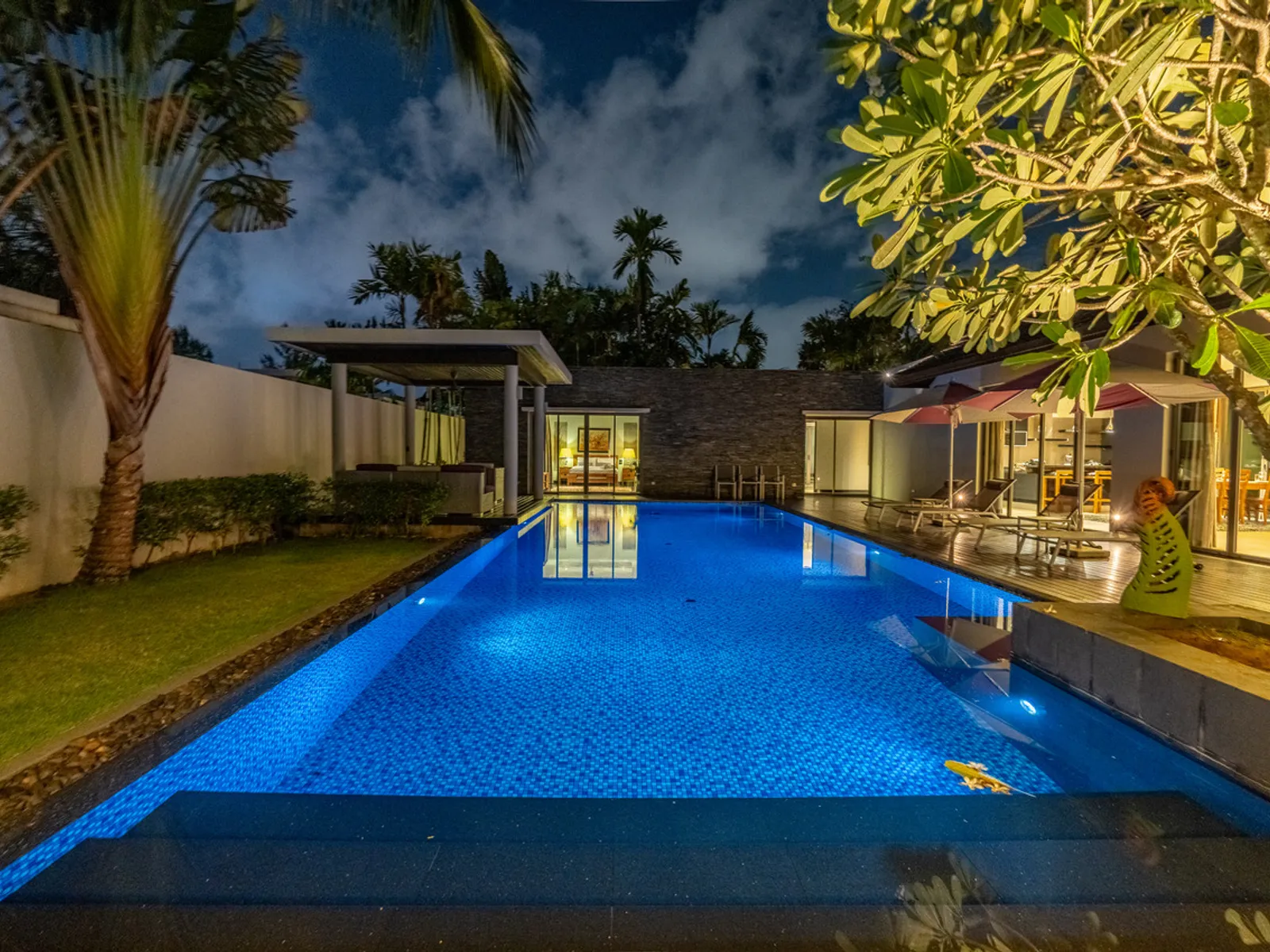 Вилла в балийском стиле с 4 спальнями, Анчан Флора, Лайан - Layan, Phuket - Фото 52