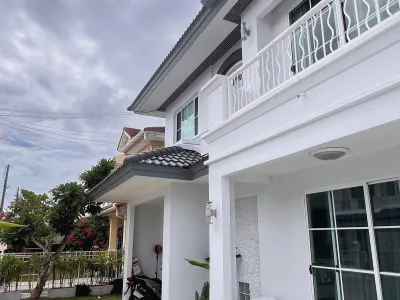 3-Bedroom Pool Villa for Rent, Land & House Park, Chalong - Chalong, Phuket - Photo 17