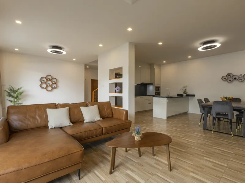 Modern 3-Bedroom Freehold Villa | Contemporary Fully Furnished Villa for Sale in Rawai Phuket - Rawai, Phuket - Main photo