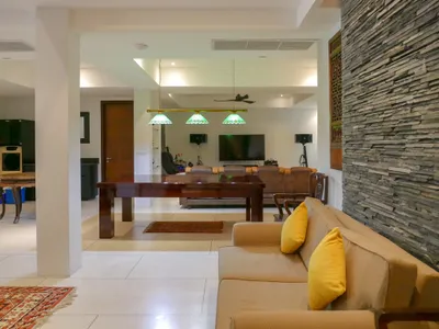 The Villas Overlooking Layan, 5-Bedroom Sea View Villa for Rent, Layan - Layan, Phuket - Photo 26