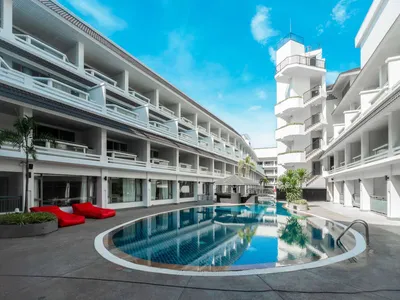 Studio de 64 m² à louer, Patong, à 5 min à pied de la plage. - Patong, Phuket - Propriété à vendre ou louer à Phuket