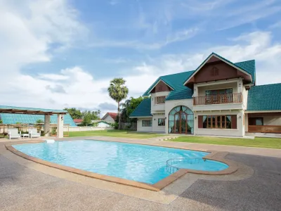 Villa de cinq chambres avec piscine et vues sur le Big Buddha à louer, Chalong - Chalong, Phuket - Propriété à vendre ou louer à Phuket