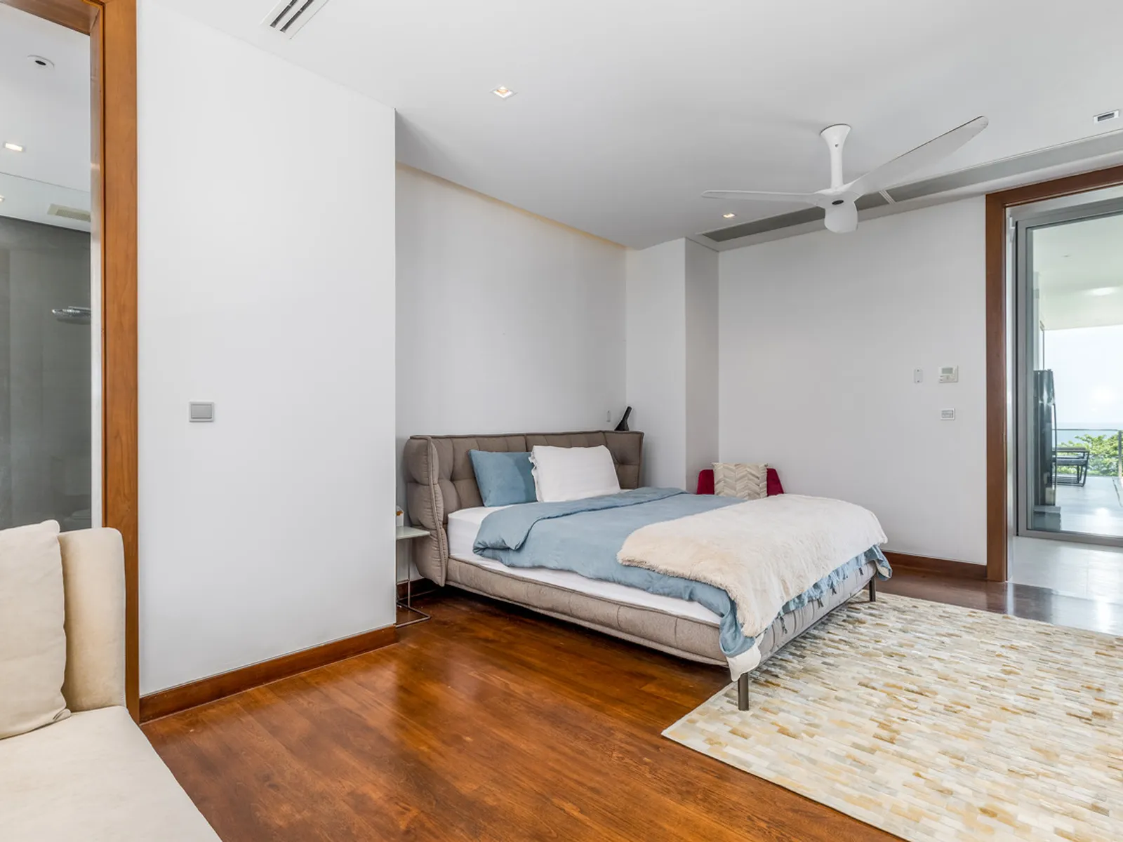 Malaiwana, 4-Bedroom Sea View Penthouse for Sale, Nai Thon - Nai Thon, Phuket - Photo 26