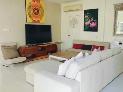3-Bedroom Pool Villa for Sale, Soi Saiyuan, Rawai, Freehold - Rawai, Phuket - Photo 12