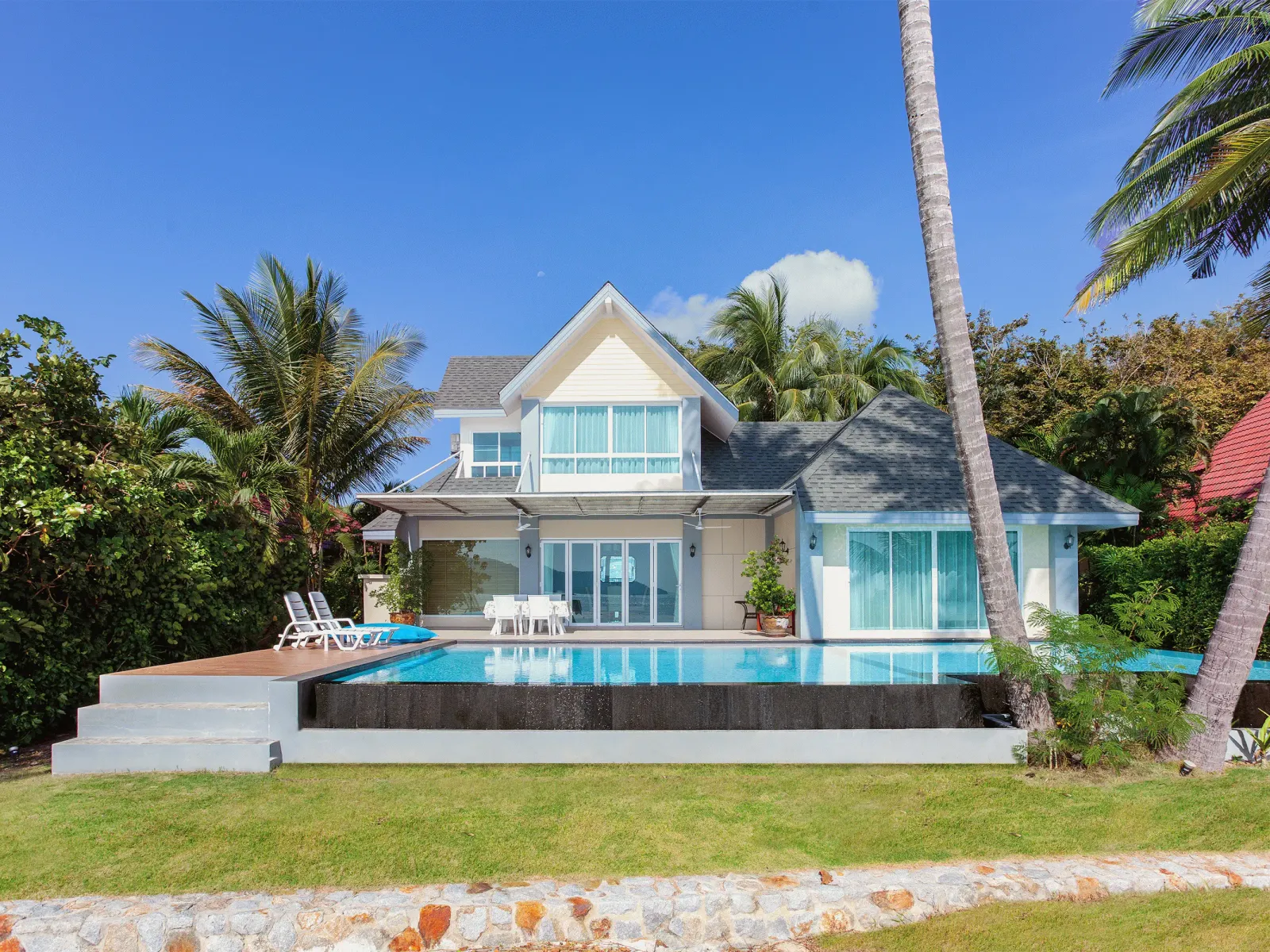 2-Bedroom Beachfront Pool Villa for Rent, Rawai Beach - Rawai, Phuket - Photo 13