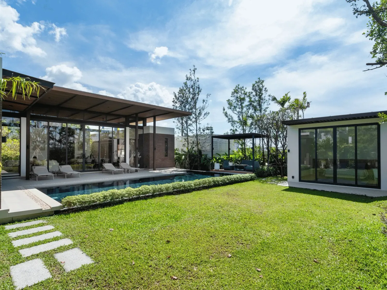 Villa de luxe 3 chambres avec piscine à louer, près de Boat Avenue, Cherng Talay - Cherng Talay, Phuket - Photo 3