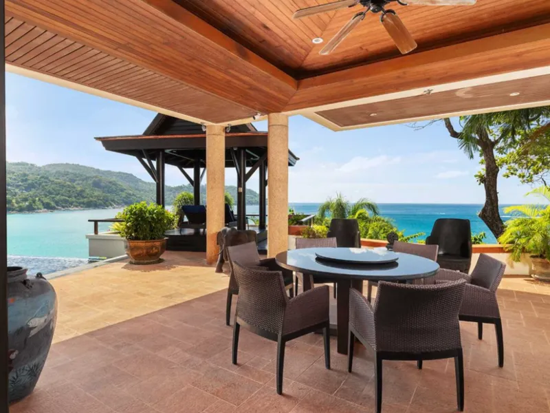 Вилла "Баан Ката", 5 спален, на первой линии океана, на мысе Ката. - Kata, Phuket - Главное фото