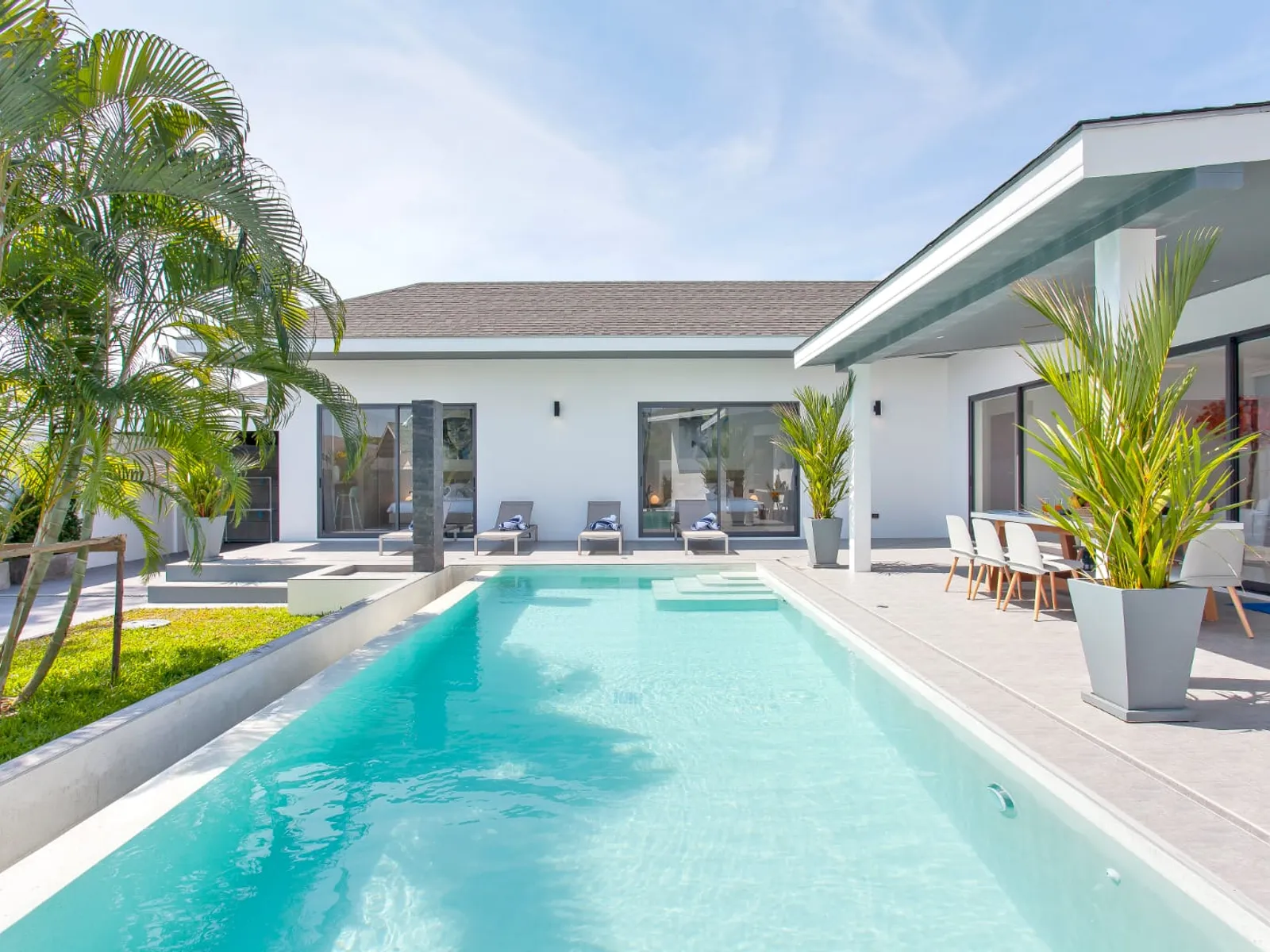 4-Bedroom Smart Villa with Saltwater Pool for Sale, Rawai, Freehold - Rawai, Phuket - Photo 27