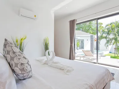 4-Bedroom Smart Villa with Saltwater Pool for Sale, Rawai, Freehold - Rawai, Phuket - Photo 26