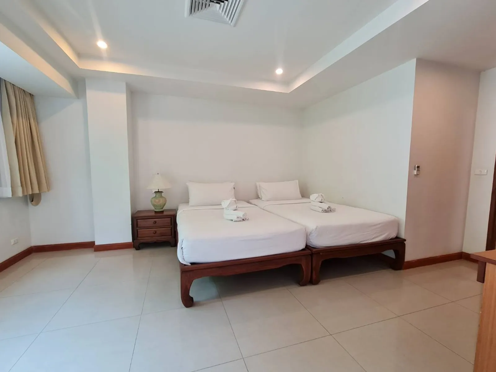 Surin Sabai, 2-Bedroom Condo for Rent, 10 Min Walk to Surin Beach - Surin Beach, Phuket - Photo 13