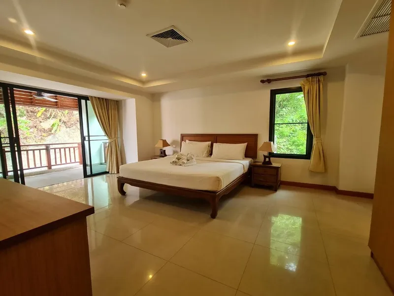Surin Sabai, 2-Bedroom Condo for Rent, 10 Min Walk to Surin Beach - Surin Beach, Phuket - Main photo