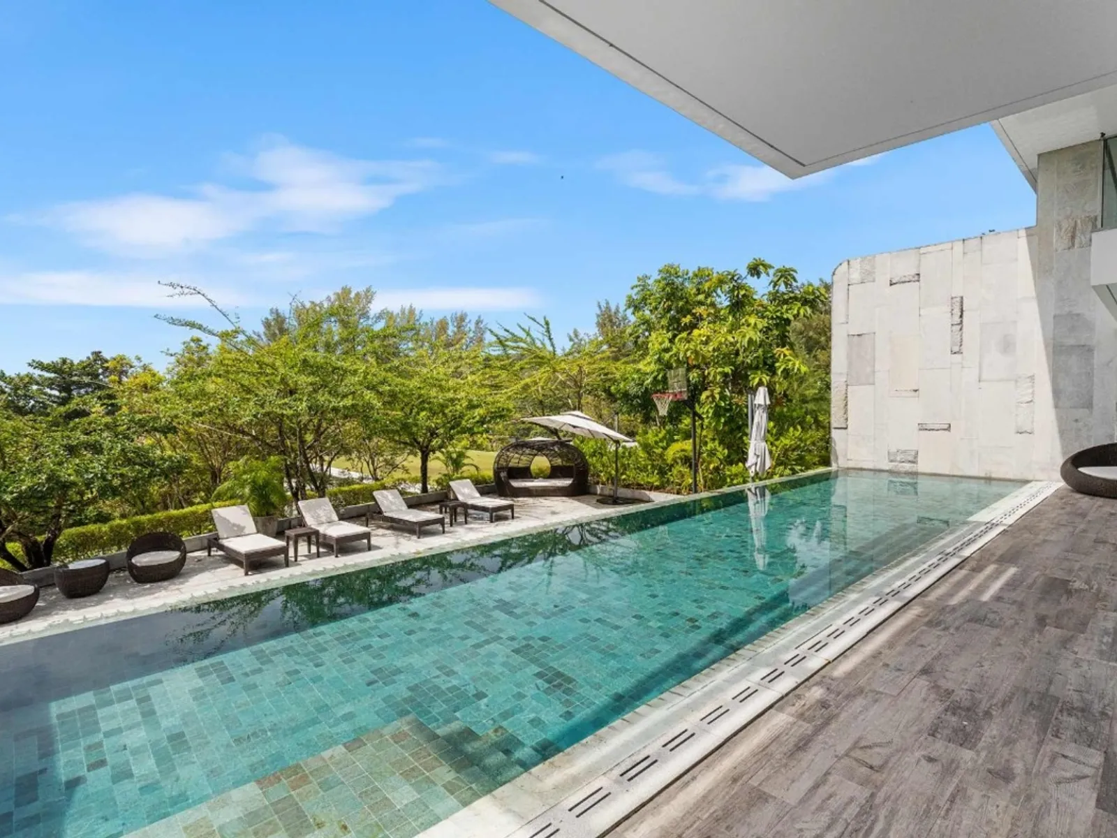 4-Bedroom Sea View Duplex for Sale, Nai Thon, Freehold - Nai Thon, Phuket - Photo 3