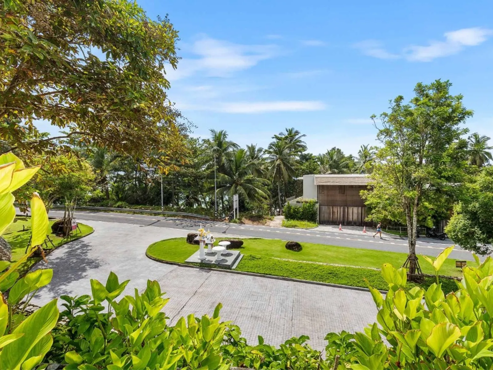4-Bedroom Sea View Duplex for Sale, Nai Thon, Freehold - Nai Thon, Phuket - Photo 4